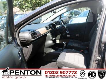 SPOTICAR Citroën C3 1.2 Puretech Shine Plus Euro 6 (s/s) 5dr Used Car - Hatchback Petrol Grey - Christchurch - 1200600335_3