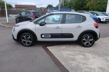 SPOTICAR Citroën C3 1.2 Puretech Sense Euro 6 (s/s) 5dr Used Car - Hatchback Petrol Beige - Near Chipping Sodbury - 1200601847_4