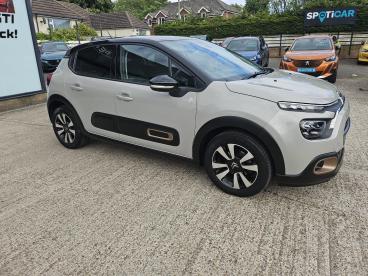 SPOTICAR Citroën C3 1.2 Puretech C-series Edition Euro 6 (s/s) 5dr Used Car - Hatchback Petrol Beige - Hastings - 1200602897_1