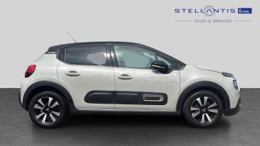 SPOTICAR Citroën C3 1.2 Puretech C-series Edition Euro 6 (s/s) 5dr Used Car - Hatchback Petrol  - Redditch - 1200604122_2