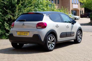 SPOTICAR Citroën C3 1.2 Puretech C-series Edition Euro 6 (s/s) 5dr Used Car - Hatchback Petrol Beige - Fareham - 1200606915_3