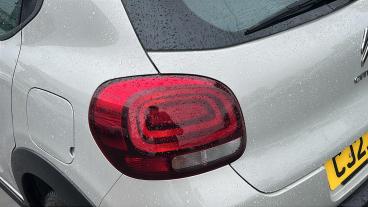 SPOTICAR Citroën C3 1.2 Puretech You! Euro 6 (s/s) 5dr Used Car - Hatchback Petrol  - Wimbledon - 1200609018_5