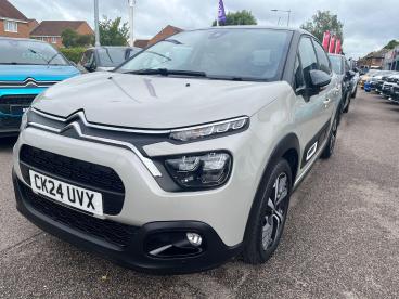 SPOTICAR Citroën C3 1.2 Puretech Max Eat6 Euro 6 (s/s) 5dr Used Car - Hatchback Petrol Grey - Colchester - 1200609440_3