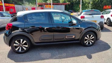 SPOTICAR Citroën C3 1.2 Puretech C-series Edition Euro 6 (s/s) 5dr Used Car - Hatchback Petrol Black - Folkestone - 1200609589_3