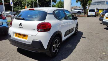 SPOTICAR Citroën C3 1.2 Puretech Sense Euro 6 (s/s) 5dr Used Car - Hatchback Petrol White - Folkestone - 1200609590_4