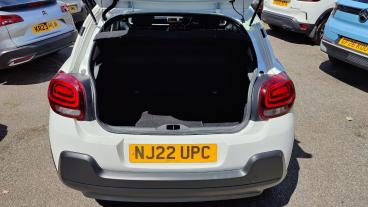 SPOTICAR Citroën C3 1.2 Puretech Sense Euro 6 (s/s) 5dr Used Car - Hatchback Petrol White - Folkestone - 1200609590_5