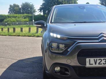 SPOTICAR Citroën C3 1.2 Puretech Shine Plus Euro 6 (s/s) 5dr Used Car - Hatchback Petrol Grey - Maidstone - 1200610454_3