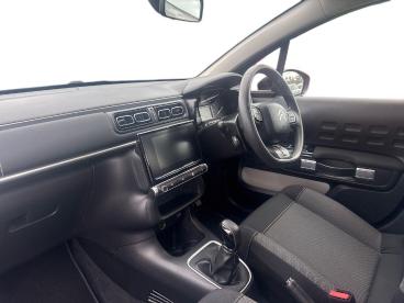 SPOTICAR Citroën C3 1.2 Puretech C-series Edition Euro 6 (s/s) 5dr Used Car - Hatchback Petrol Grey - Wallsend - 1200610939_3