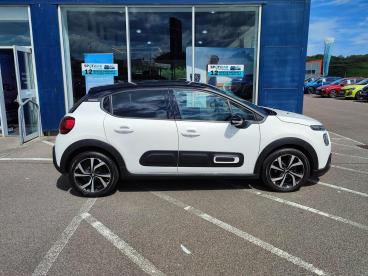 SPOTICAR Citroën C3 1.2 Puretech Shine Plus Euro 6 (s/s) 5dr Used Car - Hatchback Petrol White - Moray - 1200612953_4