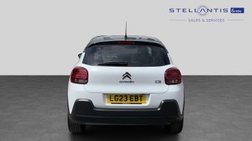 SPOTICAR Citroën C3 1.2 Puretech Shine Plus Euro 6 (s/s) 5dr Used Car - Hatchback Petrol White - Walton On Thames - 1200615112_4