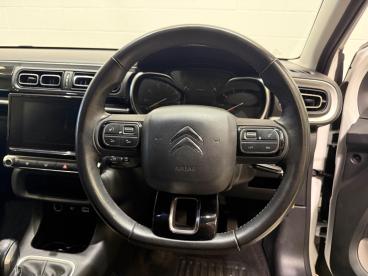 SPOTICAR Citroën C3 1.2 Puretech Flair Euro 6 (s/s) 5dr Used Car - Hatchback Petrol White - Carlisle - 1200615344_3