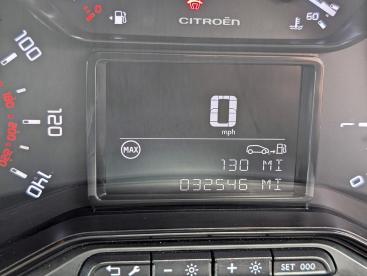SPOTICAR Citroën C3 1.2 Puretech C-series Edition Euro 6 (s/s) 5dr Used Car - Hatchback Petrol White - County Antrim - 1200619358_3