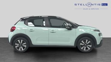 SPOTICAR Citroën C3 1.2 Puretech Feel Euro 6 5dr Used Car - Hatchback Petrol Green - London - 1200622560_2