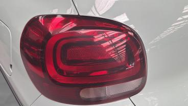 SPOTICAR Citroën C3 1.2 Puretech Feel Euro 6 5dr Used Car - Hatchback Petrol Green - London - 1200622560_5