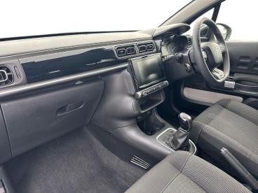 SPOTICAR Citroën C3 1.2 Puretech Plus Euro 6 (s/s) 5dr Used Car - Hatchback Petrol White - Wallsend - 1200625052_3
