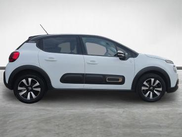 SPOTICAR Citroën C3 1.2 Puretech C-series Edition Euro 6 (s/s) 5dr Used Car - Hatchback Petrol White - Stockton On Tees - 1200625295_2