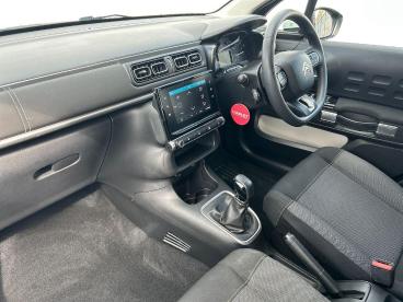 SPOTICAR Citroën C3 1.2 Puretech C-series Edition Euro 6 (s/s) 5dr Used Car - Hatchback Petrol Black - Bolton - 1200625508_2