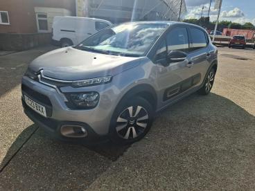 SPOTICAR Citroën C3 1.2 Puretech C-series Edition Euro 6 (s/s) 5dr Used Car - Hatchback Petrol Grey - Southampton - 1200627111_4