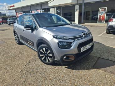 SPOTICAR Citroën C3 1.2 Puretech C-series Edition Euro 6 (s/s) 5dr Used Car - Hatchback Petrol Grey - Southampton - 1200627114_1