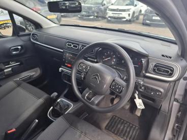 SPOTICAR Citroën C3 1.2 Puretech C-series Edition Euro 6 (s/s) 5dr Used Car - Hatchback Petrol Grey - Southampton - 1200627114_2