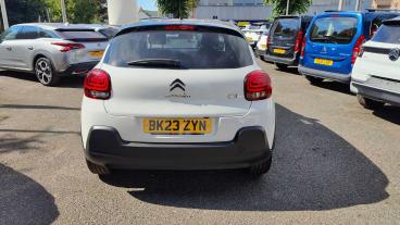 SPOTICAR Citroën C3 1.2 Puretech C-series Edition Eat6 Euro 6 (s/s) 5d Used Car - Hatchback Petrol White - Folkestone - 1200627266_5