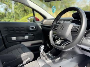 SPOTICAR Citroën C3 1.2 Puretech Shine Plus Euro 6 (s/s) 5dr Used Car - Hatchback Petrol Black - Balsall Common - 1200629292_2