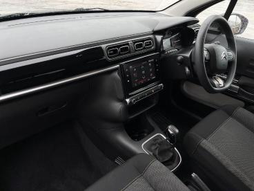 SPOTICAR Citroën C3 1.2 Puretech Plus Euro 6 (s/s) 5dr Used Car - Hatchback Petrol Grey - Blackpool - 1200631169_2