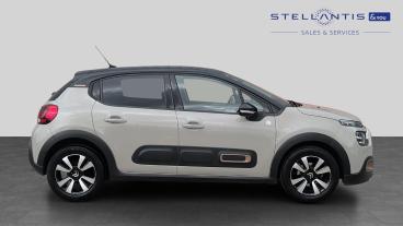 SPOTICAR Citroën C3 1.2 Puretech C-series Edition Euro 6 (s/s) 5dr Used Car - Hatchback Petrol  - Liverpool - 1200633599_2