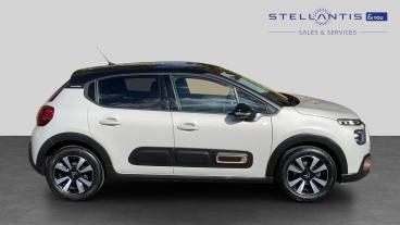 SPOTICAR Citroën C3 1.2 Puretech C-series Edition Euro 6 (s/s) 5dr Used Car - Hatchback Petrol  - Walton On Thames - 1200638880_2
