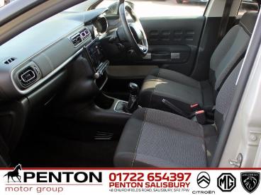 SPOTICAR Citroën C3 1.2 Puretech C-series Edition Euro 6 (s/s) 5dr Used Car - Hatchback Petrol Grey - Salisbury - 1200639551_2
