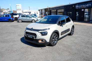 SPOTICAR Citroën C3 1.2 Puretech C-series Edition Euro 6 (s/s) 5dr Used Car - Hatchback Petrol Beige - Newport - 1200640726_4