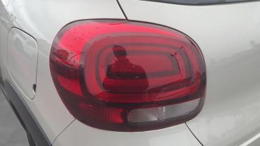 SPOTICAR Citroën C3 1.2 Puretech C-series Edition Euro 6 (s/s) 5dr Used Car - Hatchback Petrol  - Salford - 1200641111_5