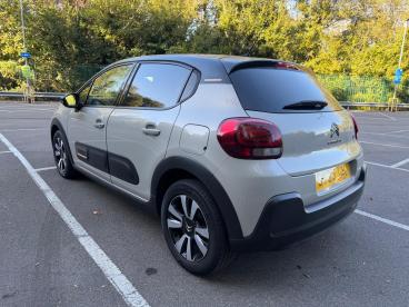 SPOTICAR Citroën C3 1.2 Puretech C-series Edition Euro 6 (s/s) 5dr Used Car - Hatchback Petrol Beige - Uckfield - 1200642309_4