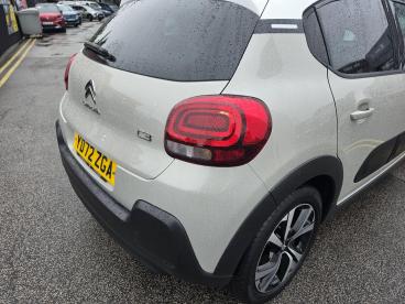SPOTICAR Citroën C3 1.2 Puretech Shine Plus Euro 6 (s/s) 5dr Used Car - Hatchback Petrol Beige - Wakefield - 1200642919_5
