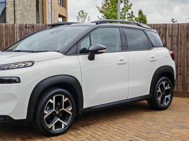 SPOTICAR Citroën C3 Aircross 1.2 Puretech Max Eat6 Euro 6 (s/s) 5dr Used Car - Suv Petrol White - Maidstone - 1200539101_5