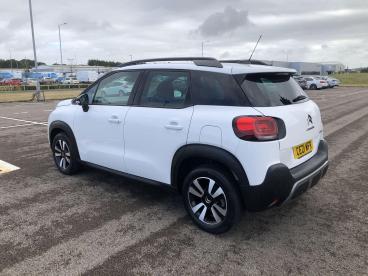 SPOTICAR Citroën C3 Aircross 1.2 Puretech Shine Euro 6 (s/s) 5dr Used Car - Suv Petrol White - Bridgend - 1200542789_5