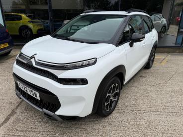 SPOTICAR Citroën C3 Aircross 1.2 Puretech Shine Euro 6 (s/s) 5dr Used Car - Suv Petrol White - Hastings - 1200547113_3
