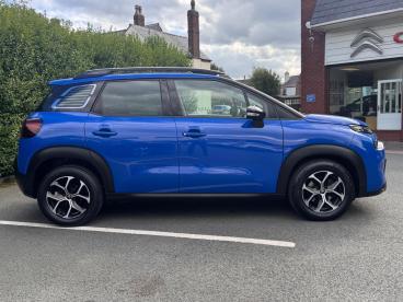 SPOTICAR Citroën C3 Aircross 1.2 Puretech Shine Euro 6 (s/s) 5dr Used Car - Suv Petrol Blue - Chorley - 1200547325_3