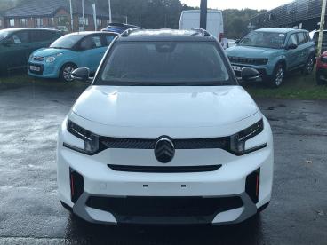 SPOTICAR Citroën C3 Aircross 1.2 Turbo Plus Euro 6 (s/s) 5dr Used Car - Suv Petrol White - Swansea - 1200548029_2