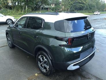 SPOTICAR Citroën C3 Aircross 1.2 Turbo Plus Euro 6 (s/s) 5dr Used Car - Suv Petrol Green - Swansea - 1200548336_5