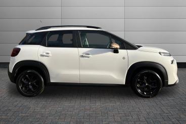 SPOTICAR Citroën C3 Aircross 1.2 Puretech C-series Edition Euro 6 (s/s) 5dr Used Car - Suv Petrol White - Peterborough - 1200552893_5