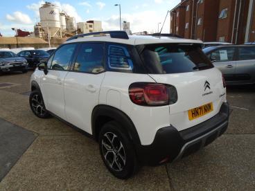 SPOTICAR Citroën C3 Aircross 1.2 Puretech Shine Euro 6 (s/s) 5dr Used Car - Suv Petrol White - Southampton - 1200553525_3