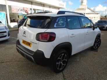 SPOTICAR Citroën C3 Aircross 1.2 Puretech Shine Euro 6 (s/s) 5dr Used Car - Suv Petrol White - Southampton - 1200553525_5
