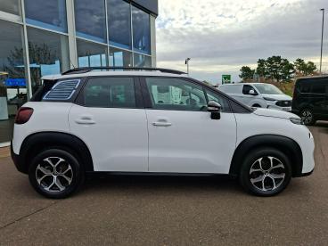SPOTICAR Citroën C3 Aircross 1.2 Puretech Shine Euro 6 (s/s) 5dr Used Car - Suv Petrol White - Boston - 1200554167_2