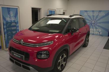 SPOTICAR Citroën C3 Aircross 1.2 Puretech Flair Euro 6 (s/s) 5dr Used Car - Suv Petrol Red - Newport - 1200566807_4