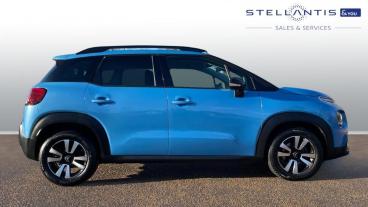 SPOTICAR Citroën C3 Aircross 1.2 Puretech Gpf Feel Euro 6 (s/s) 5dr Used Car - Suv Petrol Red - Hatfield - 1200568270_2