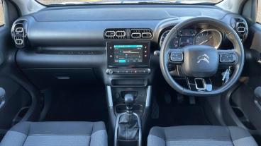 SPOTICAR Citroën C3 Aircross 1.2 Puretech Gpf Feel Euro 6 (s/s) 5dr Used Car - Suv Petrol Red - Hatfield - 1200568270_5