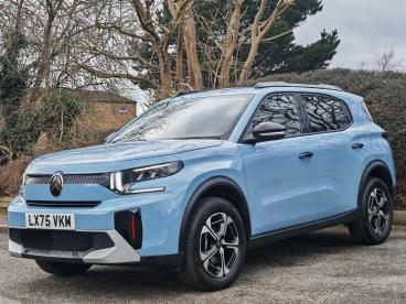 SPOTICAR Citroën C3 Aircross 1.2 Hybrid Plus E-dsc Euro 6 (s/s) 5dr Used Car - Suv Hybrid Blue - Dartford - 1200570845_4
