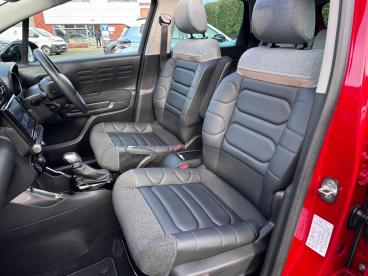 SPOTICAR Citroën C3 Aircross 1.2 Puretech Shine Plus Eat6 Euro 6 (s/s) 5dr Used Car - Suv Petrol Red - Chorley - 1200576666_4