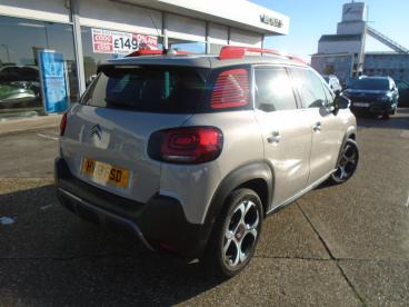 SPOTICAR Citroën C3 Aircross 1.2 Puretech Flair Euro 6 (s/s) 5dr Used Car - Suv Petrol Beige - Southampton - 1200578951_5